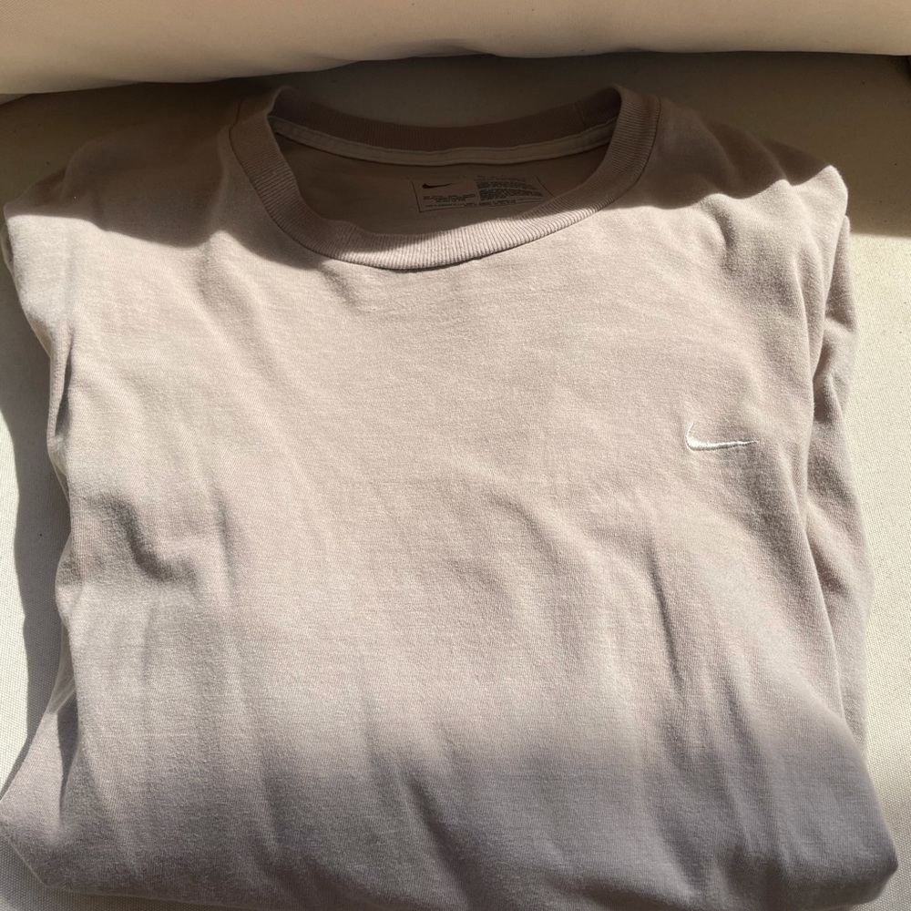 Vintage men’s Nike long sleeve shirt